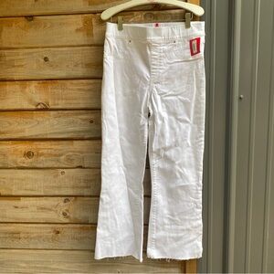 SPANX Cropped Flared Denim